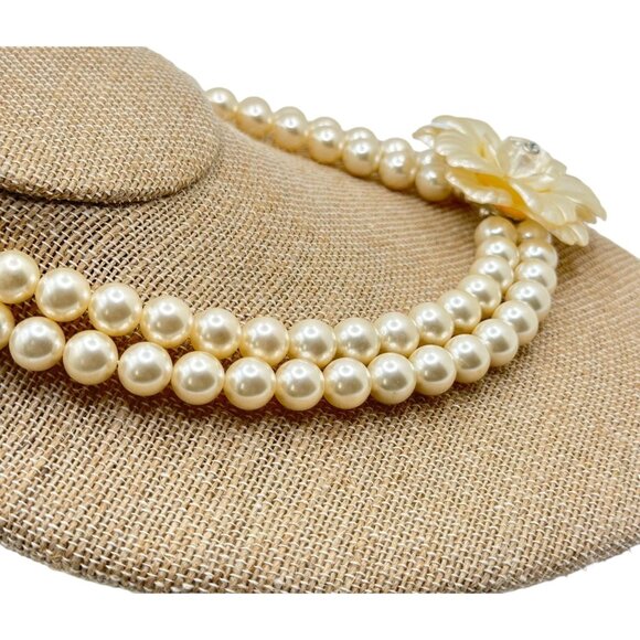 Vintage Faux Pearl Necklace Bridal Formal Flower CZ Pendant Classic Elegance - Picture 5 of 7